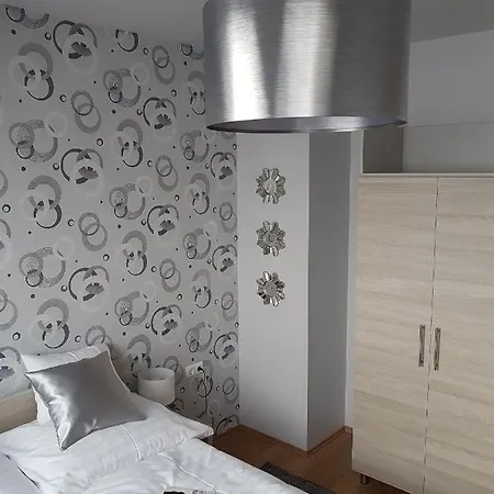 Silver Apartment Eger